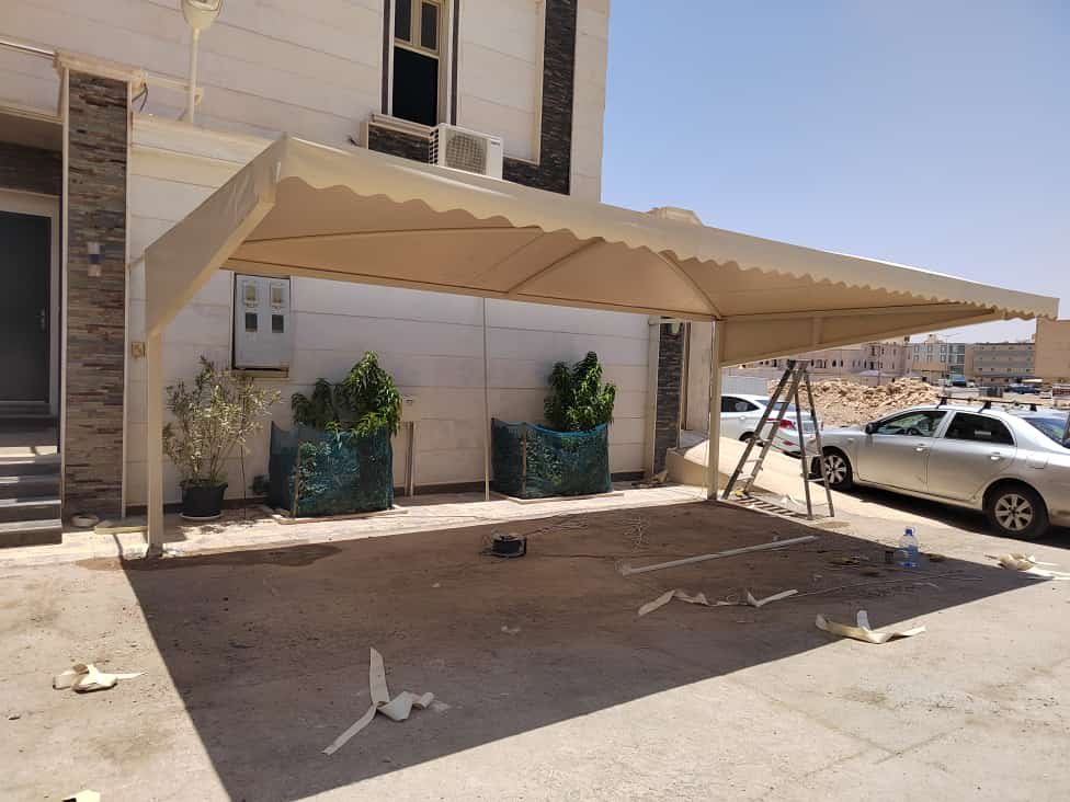 مظلات خارجية